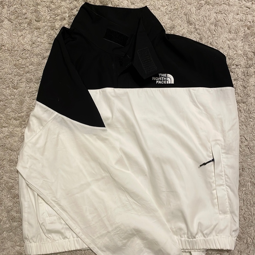 *Brand New* Women’s North Face Lightweight Jacket